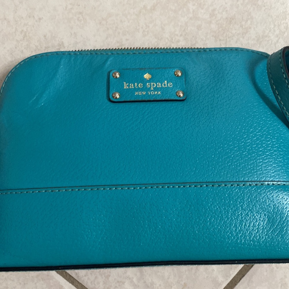 Kate Spade cross body purse - Picture 2 of 4